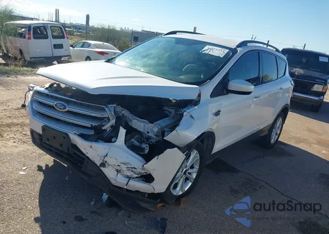 2018 Ford Escape Sel z USA, uszkodzony, nr VIN 1FMCU9HD2JUB45205